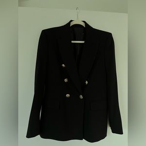 Black Zara double breasted blazer
